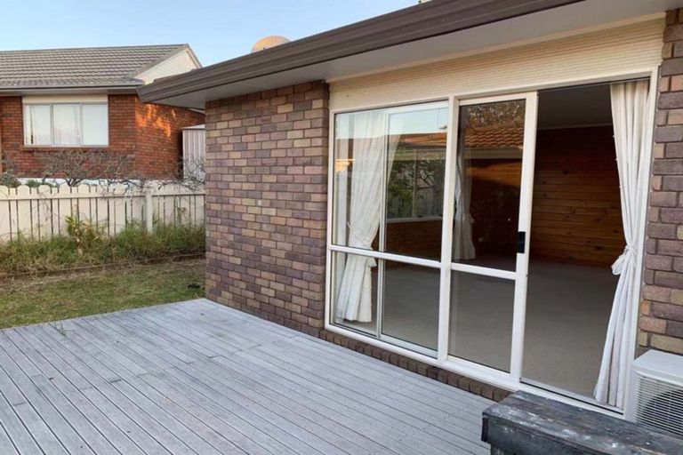 Photo of property in 2/11 Taiko Court, Northpark, Auckland, 2013