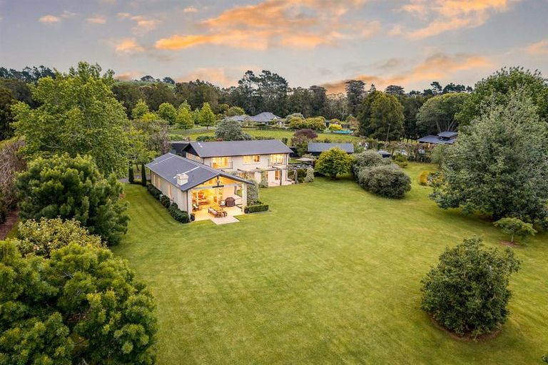 Photo of property in 5 Dysart Lane, Kumeu, 0891