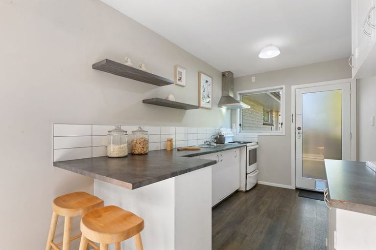 Photo of property in 2/9 Somme Street, St Albans, Christchurch, 8014