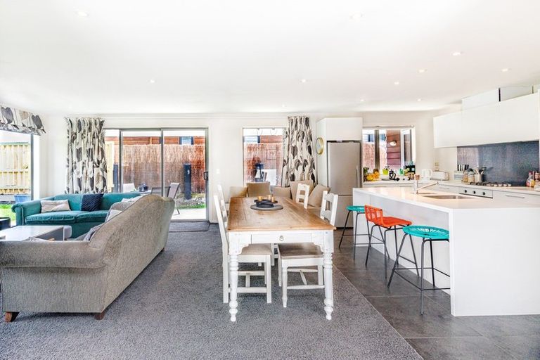 Photo of property in 20 Lochburn Avenue, Glenorchy, 9372