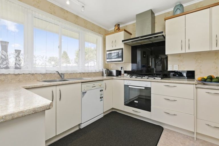 Photo of property in 4 Donovan Street, Te Puke, 3119