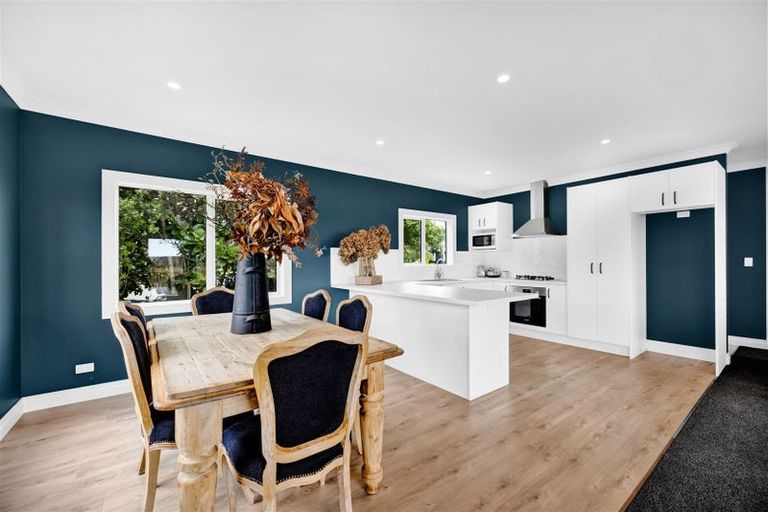 Photo of property in 22a Maple Crescent, Whalers Gate, New Plymouth, 4310