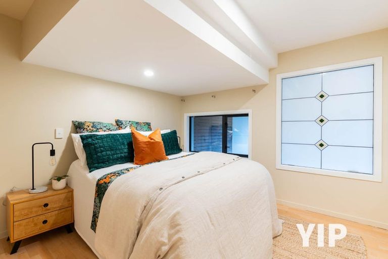 Photo of property in 10 Longmont Terrace, Churton Park, Wellington, 6037