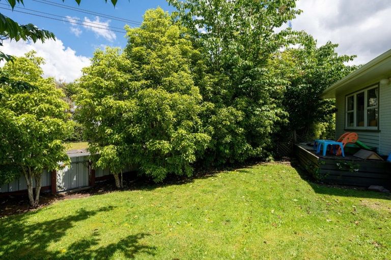 Photo of property in 1 Fenruss Street, Fairy Springs, Rotorua, 3015