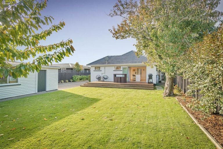 Photo of property in 169 Condell Avenue, Papanui, Christchurch, 8053
