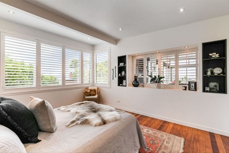 Photo of property in 85 Aberdeen Road, Castor Bay, Auckland, 0620