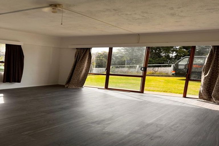 Photo of property in 123 Redoubt Road, Goodwood Heights, Auckland, 2105