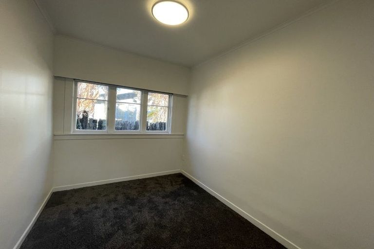 Photo of property in 13 Lee Road, Hannahs Bay, Rotorua, 3010