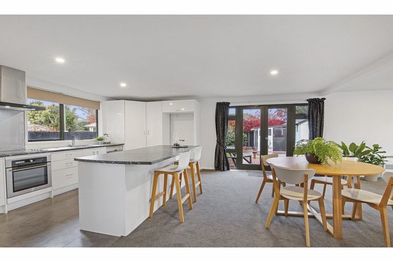 Photo of property in 25 Stackhouse Avenue, Bishopdale, Christchurch, 8053