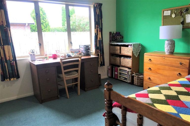 Photo of property in 63 Tuirangi Street, Flagstaff, Hamilton, 3210