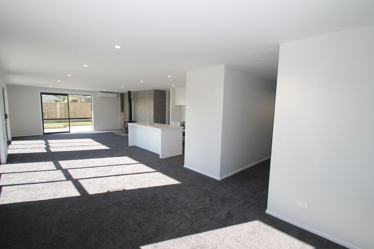Photo of property in 10 Dundee Road, Mosgiel, 9024