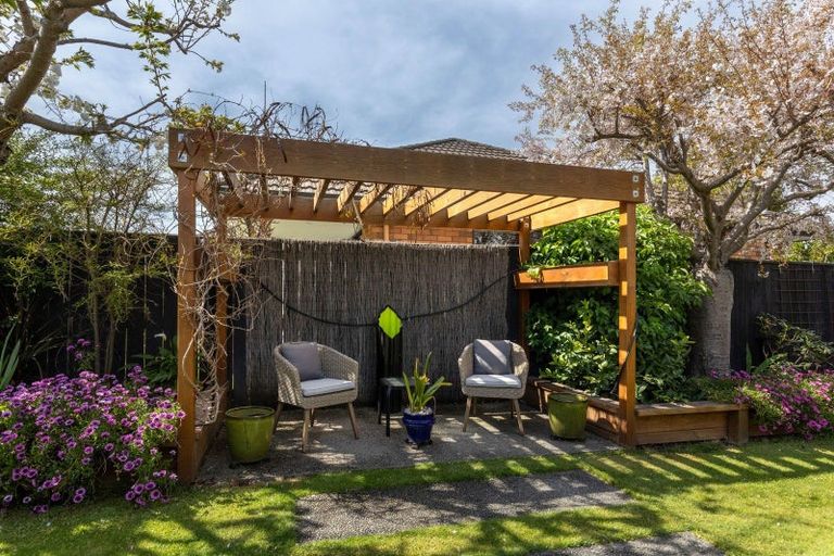 Photo of property in 2 Hitaua Place, Redwoodtown, Blenheim, 7201