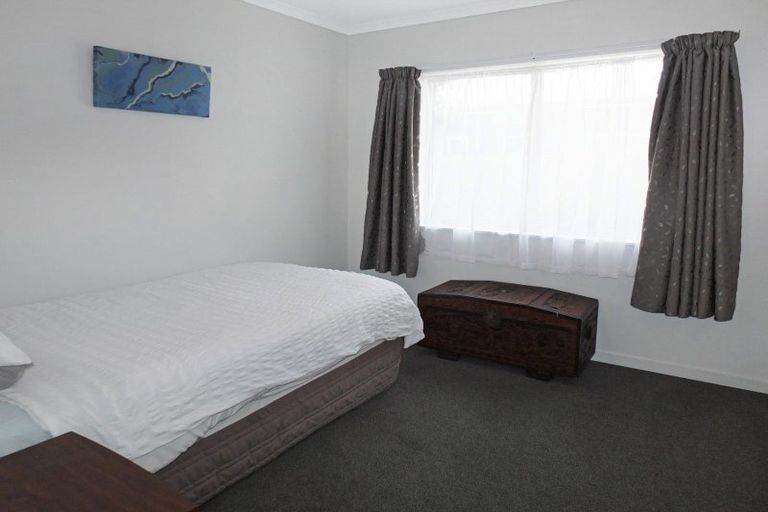 Photo of property in 62 Andrews Street, Foxton Beach, Foxton, 4815