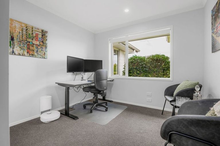 Photo of property in 46 Helen June Avenue, Flagstaff, Hamilton, 3210