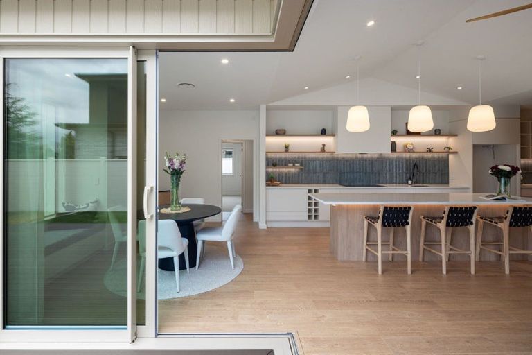 Photo of property in 94 Hugo Shaw Drive, Cambridge, 3434