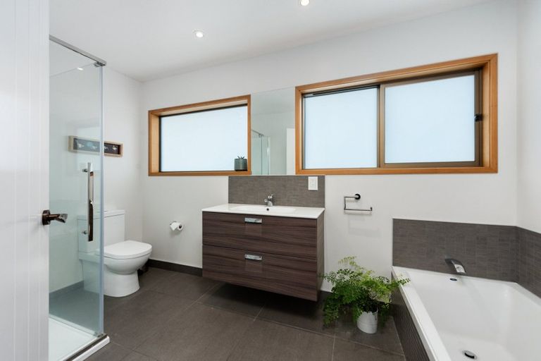 Photo of property in 11 Elmes Place, Matua, Tauranga, 3110