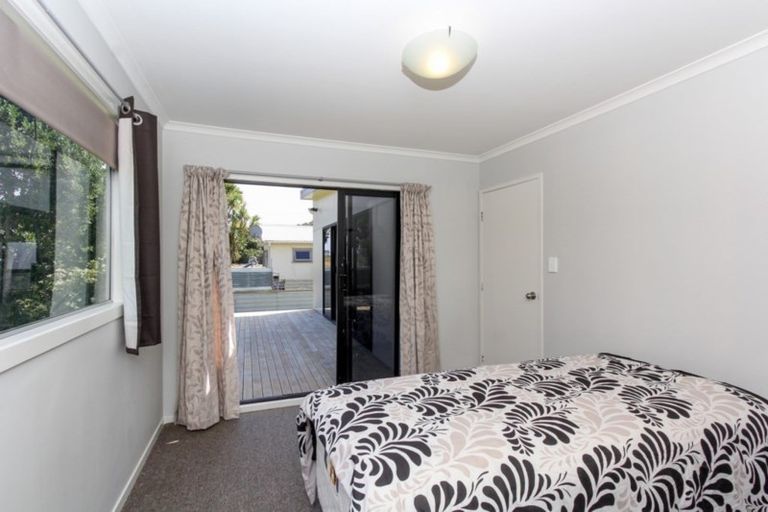 Photo of property in 33 Leslie Street, Waitara, 4320