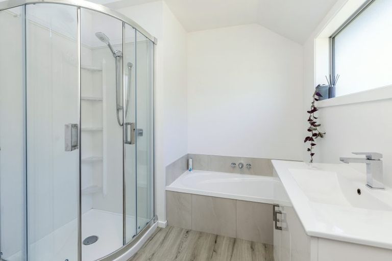 Photo of property in 4a Brickworks Lane, Huntsbury, Christchurch, 8022