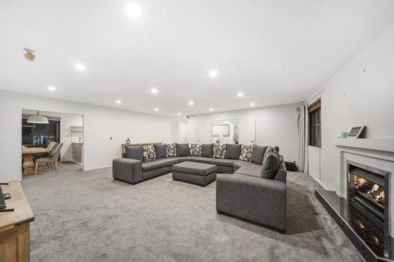 Photo of property in 130 Wyllie Road, Papatoetoe, Auckland, 2025