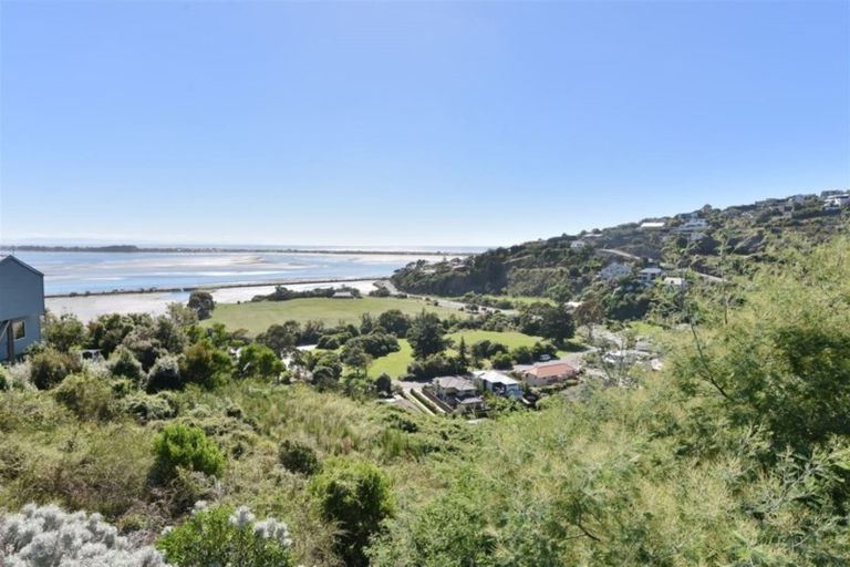 Photo of property in 20 La Costa Lane, Mount Pleasant, Christchurch, 8081