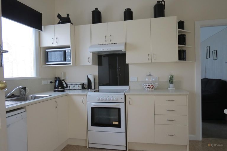 Photo of property in 34 Maltby Avenue, West End, Timaru, 7910