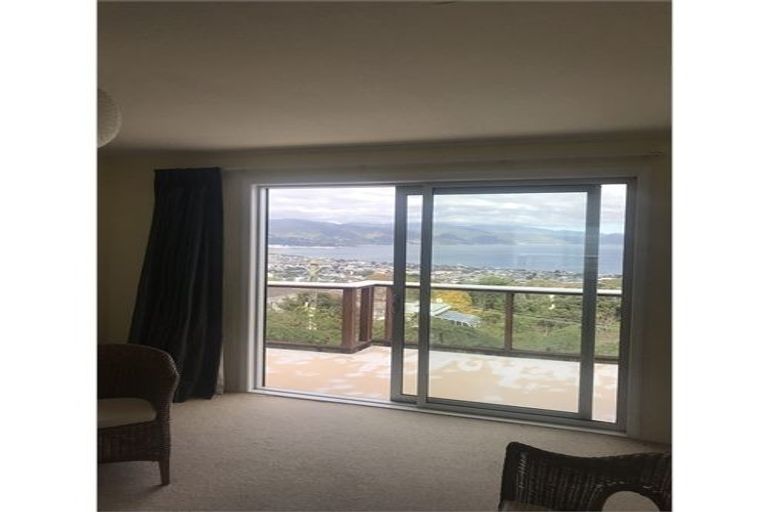 Photo of property in 53 London Road, Korokoro, Lower Hutt, 5012