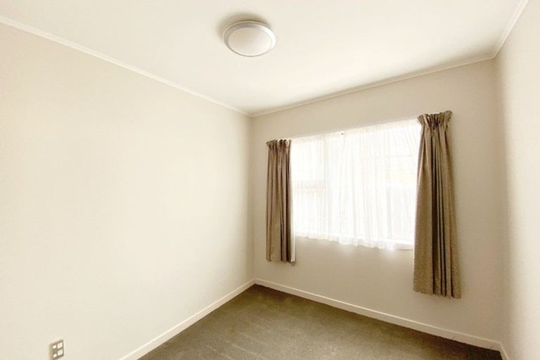 Photo of property in 68 Donovan Street, Blockhouse Bay, Auckland, 0600