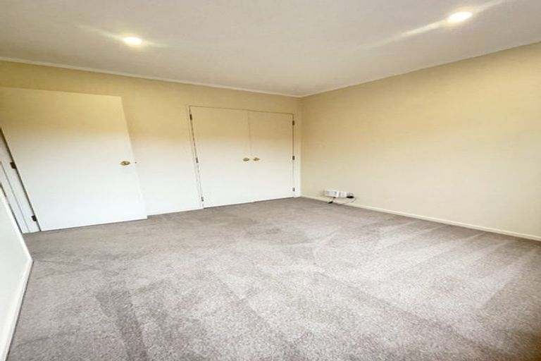 Photo of property in 1/45a Northboro Road, Belmont, Auckland, 0622
