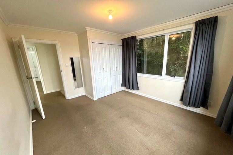 Photo of property in 2/89 Barnard Street, Wadestown, Wellington, 6012