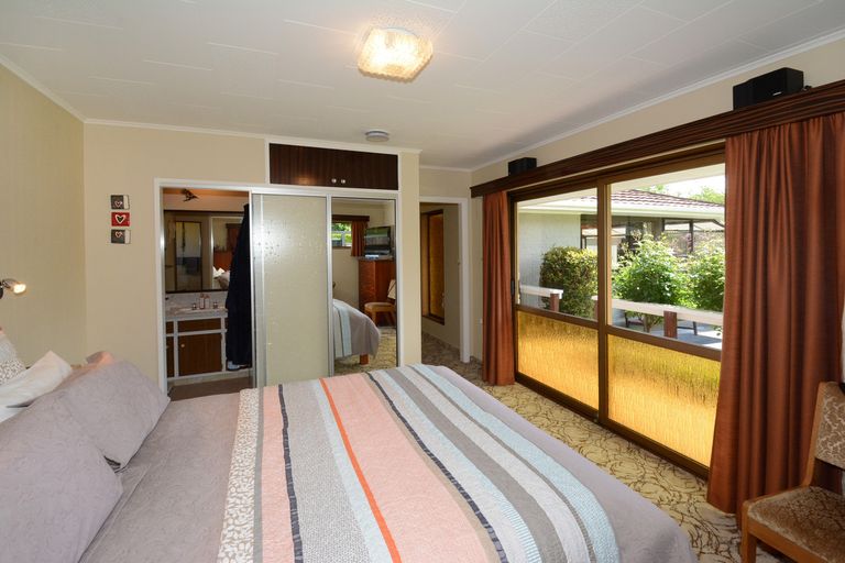 Photo of property in 128 North Taieri Road, Abbotsford, Dunedin, 9018