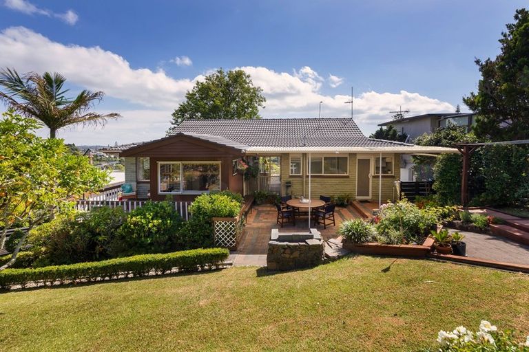 Photo of property in 66 Mountbatten Avenue, Hillcrest, Auckland, 0627
