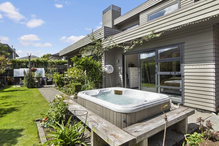 Photo of property in 12a Military Road, Boulcott, Lower Hutt, 5010