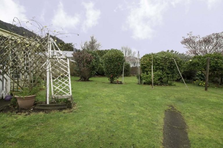 Photo of property in 19 Bracken Avenue, Te Aroha, 3320