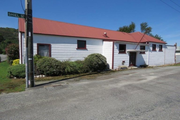 Photo of property in 69 Shiel Street, Reefton, 7830
