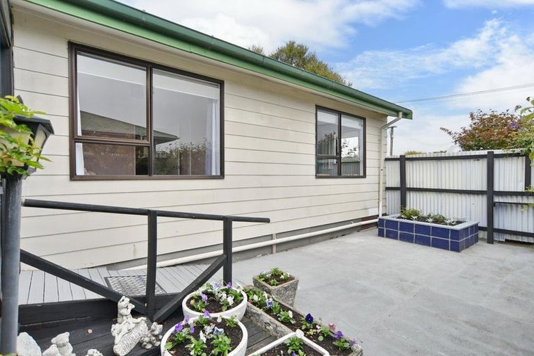 Photo of property in 1/7 Sefton Street, Belfast, Christchurch, 8051