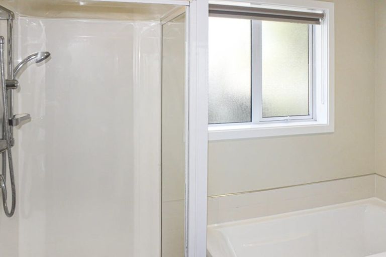 Photo of property in 51 Wilton Crescent, Bishopdale, Christchurch, 8053