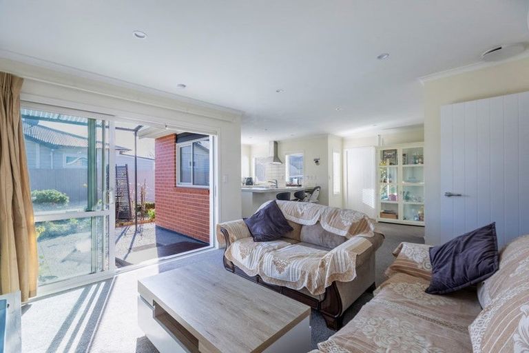 Photo of property in 34a Park Road, Greenmeadows, Napier, 4112