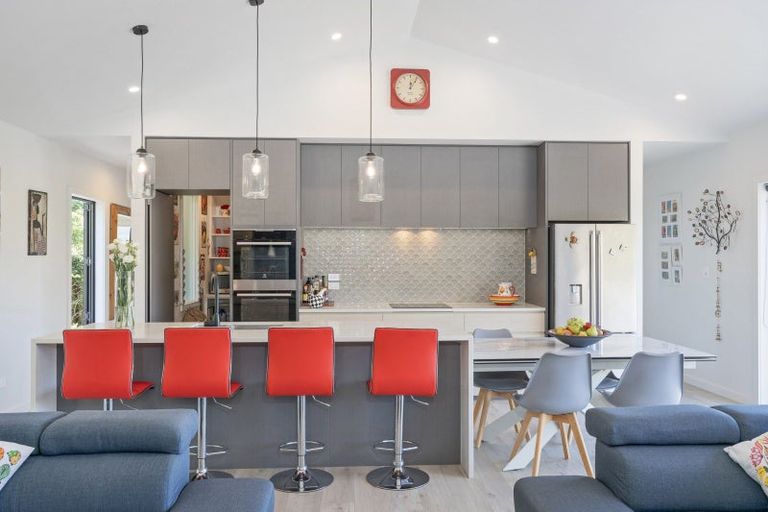 Photo of property in 36 Spikes Way, Whitianga, 3510