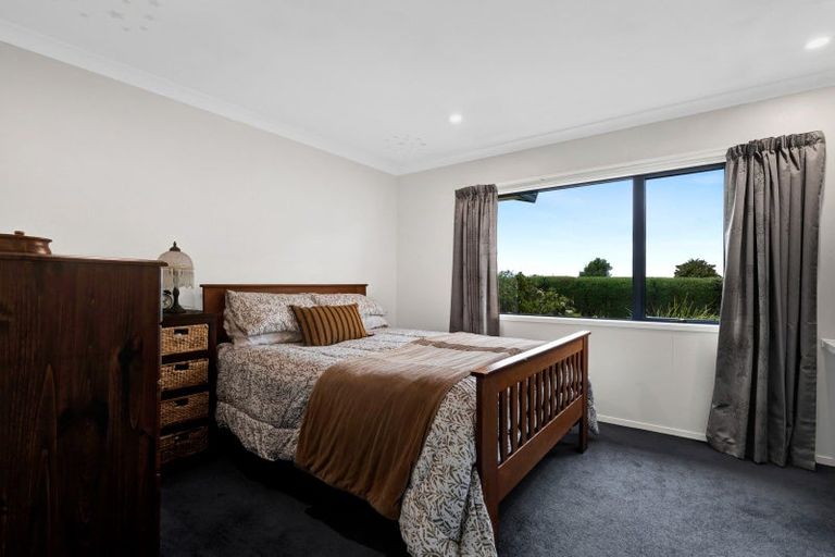 Photo of property in 1758 Mountain Road, Inglewood, 4386