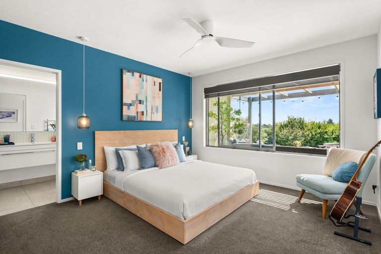 Photo of property in 20 Riverstone Drive, Welcome Bay, Tauranga, 3112