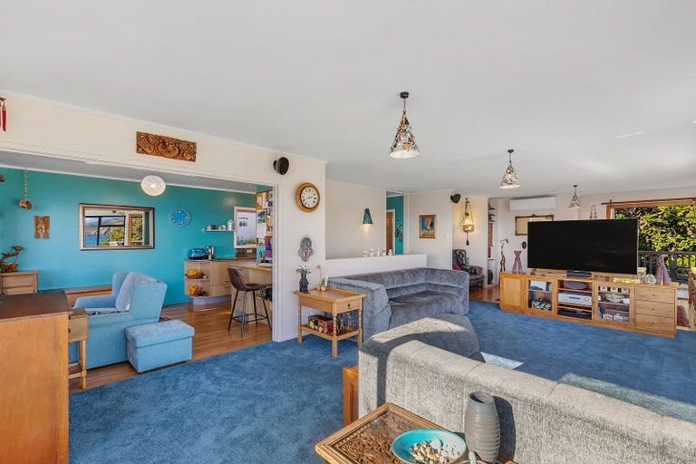 Photo of property in 3a Roys Road, Plimmerton, Porirua, 5026