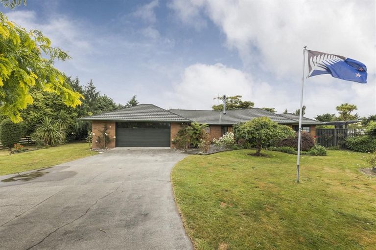 Photo of property in 42 Brandon Hall Road, Bulls, 4894