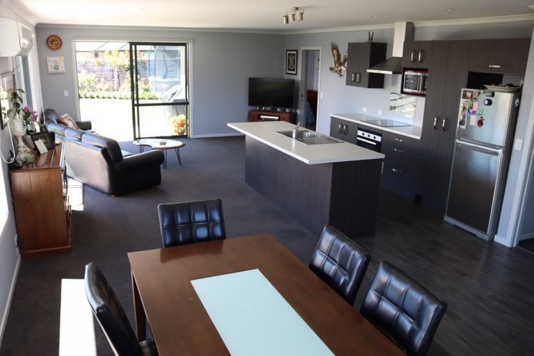 Photo of property in 10 Asher Avenue, Te Anau, 9600