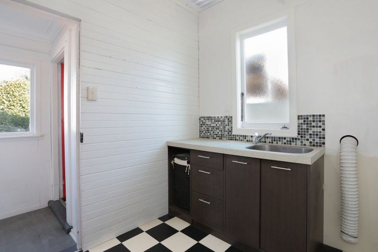 Photo of property in 35 High Street, Marton, 4710