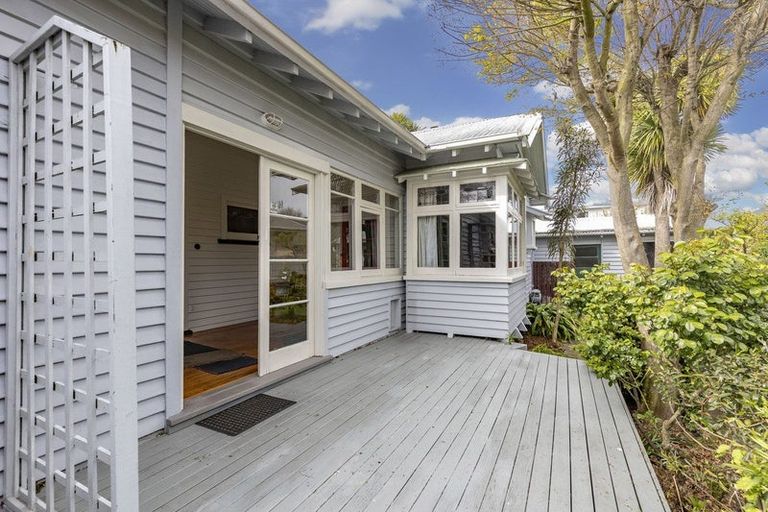 Photo of property in 74 Avalon Street, Richmond, Christchurch, 8013