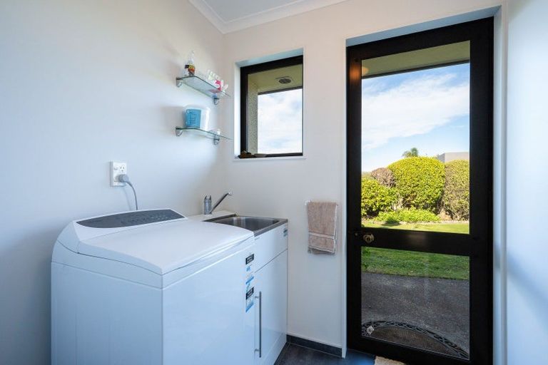 Photo of property in 6 James Cross Place, Mapua, 7005
