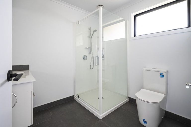 Photo of property in 154b Pacific Drive, Fitzherbert, Palmerston North, 4410