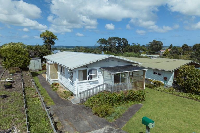 Photo of property in 29 Karaka Street, Helensville, 0800