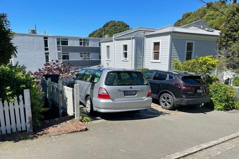 Photo of property in 380 Tinakori Road, Thorndon, Wellington, 6011