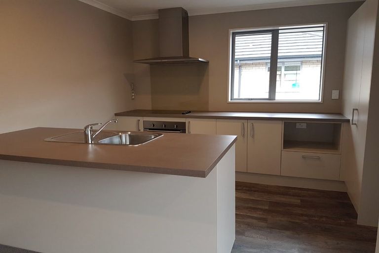 Photo of property in 11 York Tong Place, Addington, Christchurch, 8024